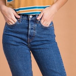 Levi’s Premium Wedgie Icon fit jeans